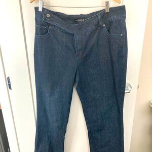 GASOLINE Sz  16 Straight Leg Mid-Wash Jeans